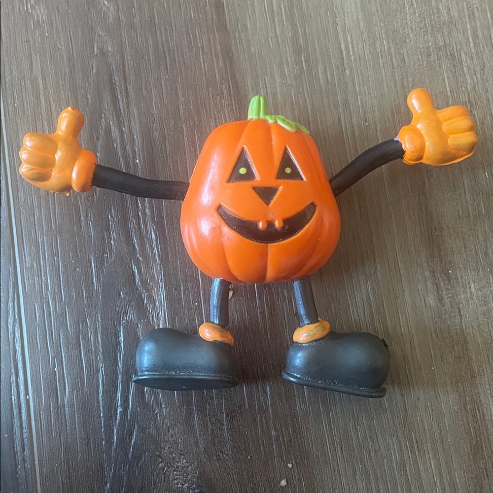 VTG Halloween Fun World Div Jack O Lantern Bendable